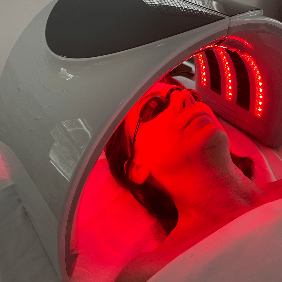 Micro+ Needling Bundle *plus* LED Rainbow Light TOMA Essential Skin Therapy 